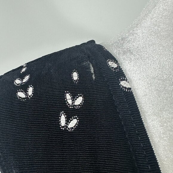 Vintage Softwear by Mark Singer Black Sleeveless Duster Vest with White Pattern - Picture 7 of 7